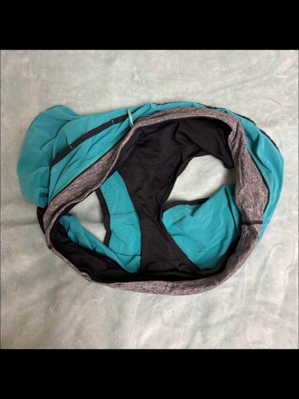 Lululemon Women's Speed Up Shorts Size 10 - Picture 3 of 3